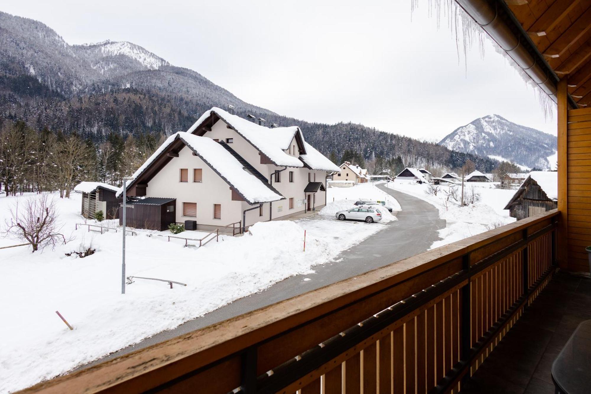Waterfall Apartment - Cozy Mountain Retreat Kranjska Gora Exterior photo