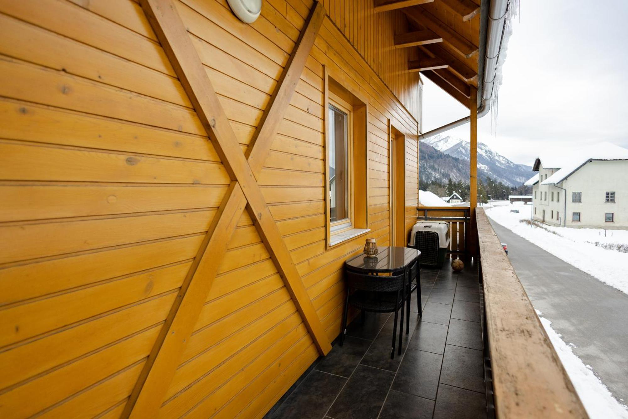Waterfall Apartment - Cozy Mountain Retreat Kranjska Gora Exterior photo
